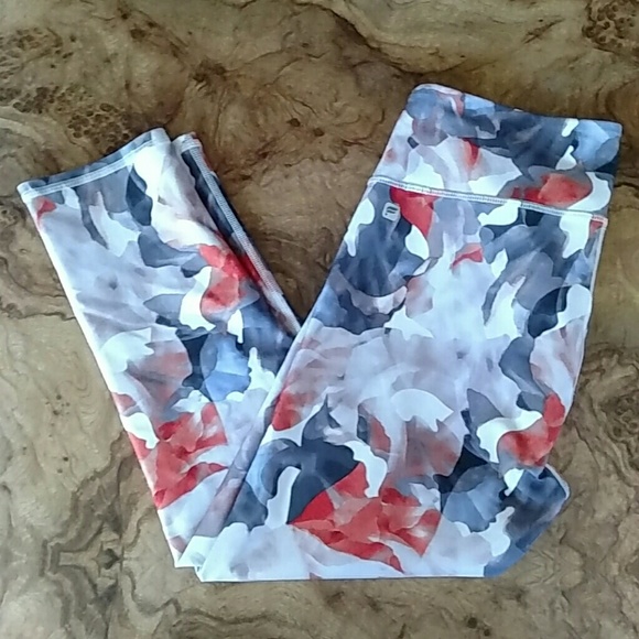 Fabletics capri - Picture 6 of 7